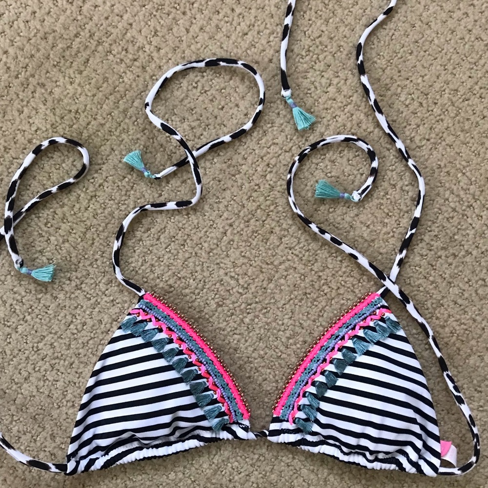 Victoria’s Secret triangle bikini top